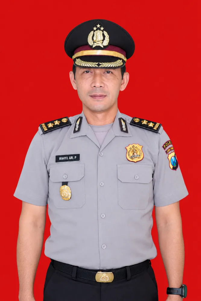 drg. WAHYU ARI PRANANTO M.A.R.S.