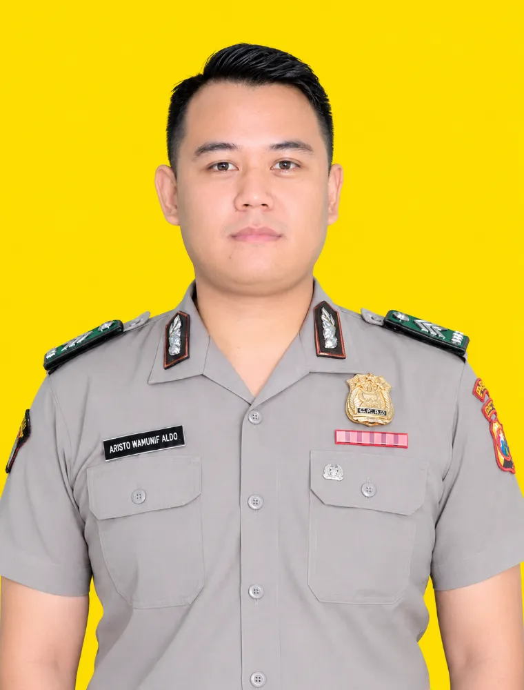 ARISTO WAMUNIF ALDO, S.H.